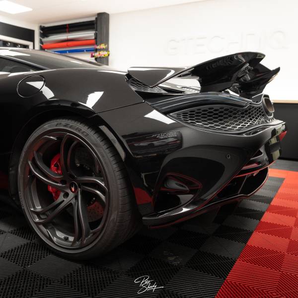 Mclaren 750S PPF transparent en film transparent