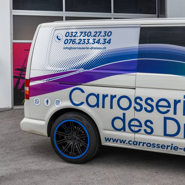 Publicité sur utilité en autocollants sur mesure avec maquette