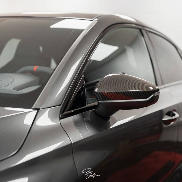 Protection PPF face avant sur Audi RS3 neuve près de Neuchâtel : protéger son véhicule dès la sortie de concession