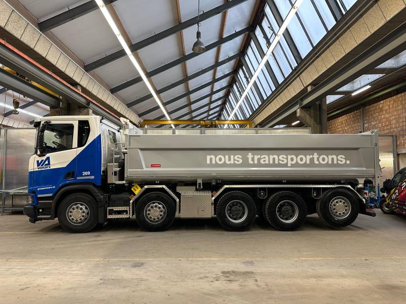 Covering camion à Neuchâtel pour Von Arx à Peseux