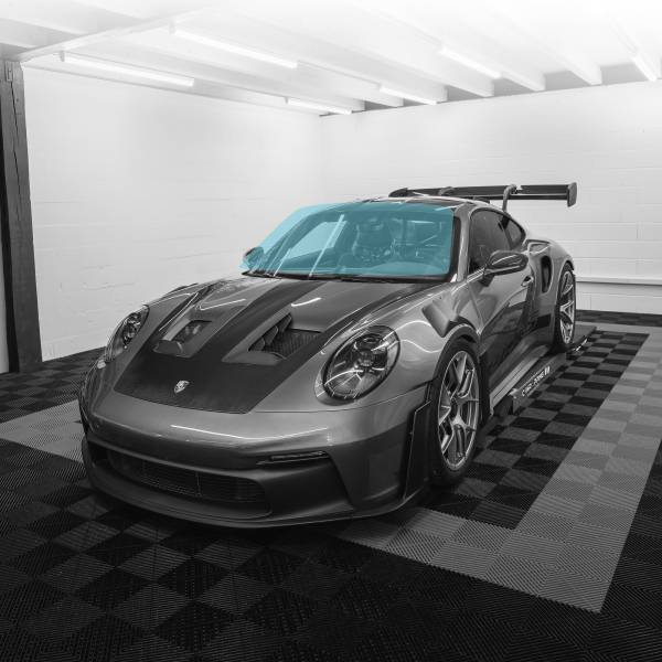 Protection pare-brise en PPF sur porsche 911 GT3 RS