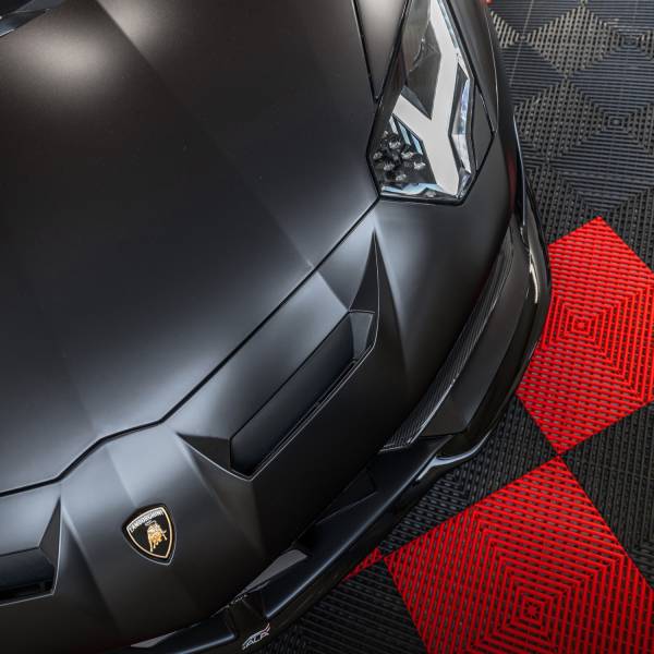 swisstrack floor lamborghini