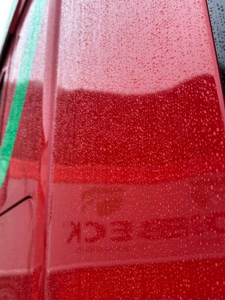 Rénovation complète d’un Scania V8 : Polissage intensif et traitement céramique Gtechniq