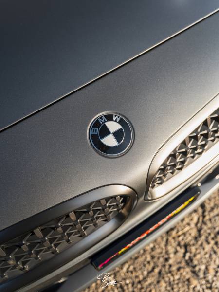 Traitement céramique sur BMW Z4 à peinture mate – Protection et entretien simplifiés