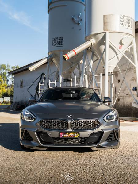 Traitement céramique sur BMW Z4 à peinture mate – Protection et entretien simplifiés