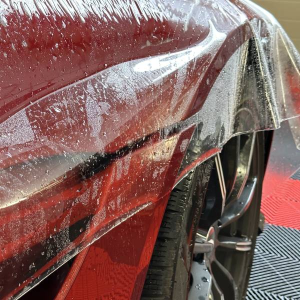 Film PPF Aston Martin Vantage proche Neuchâtel